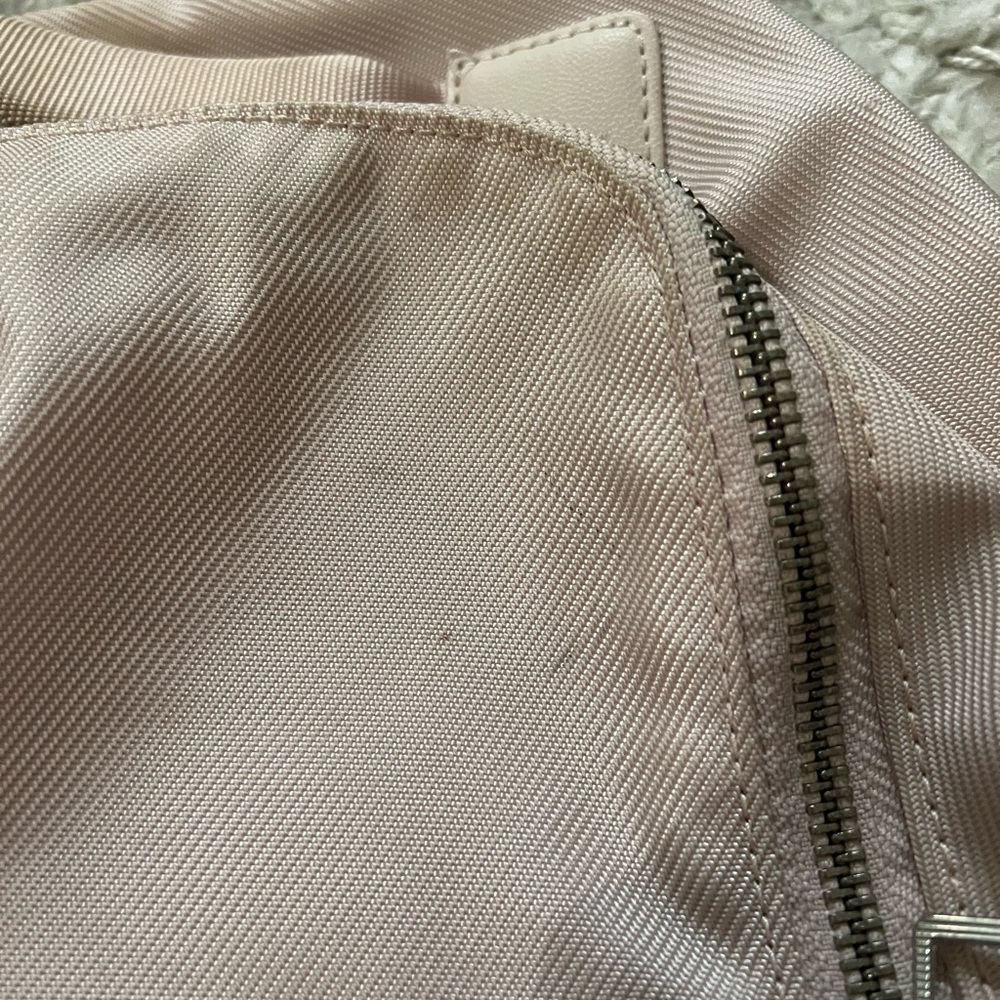 Lululemon backpack CITY ADVENTURER BACKPACK *MINI 11L - Picture 5 of 7